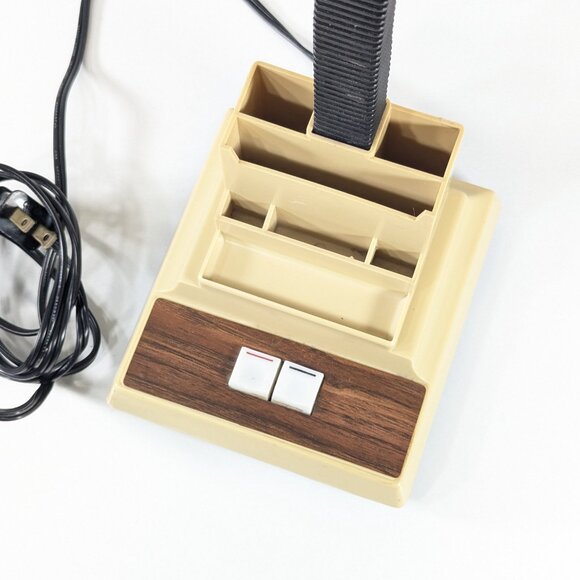 Vintage Beige Adjustable Gooseneck Fluorescent Desk Lamp with pen storage - Picture 8 of 15